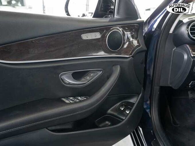 Mercedes-Benz E 350 d T * 1 Hand * * AHK * Night -Paket *