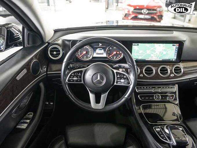 Mercedes-Benz E 350 d T * 1 Hand * * AHK * Night -Paket *