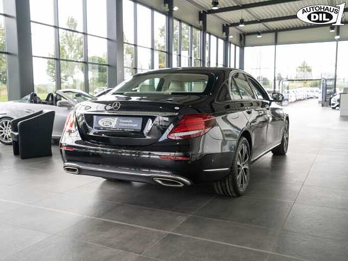 Mercedes-Benz E 200 9G Tronic 360°*DISTR. +*HEAD-UP*