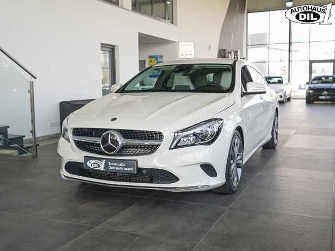 Mercedes-Benz CLA 220 SB 4Matic *R-KAMERA*LED*Distr. +*