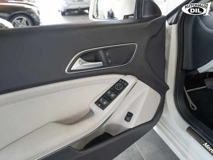 Mercedes-Benz CLA 220 SB 4Matic *R-KAMERA*LED*Distr. +*