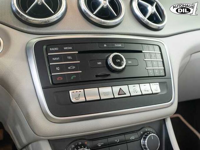Mercedes-Benz CLA 220 SB 4Matic *R-KAMERA*LED*Distr. +*