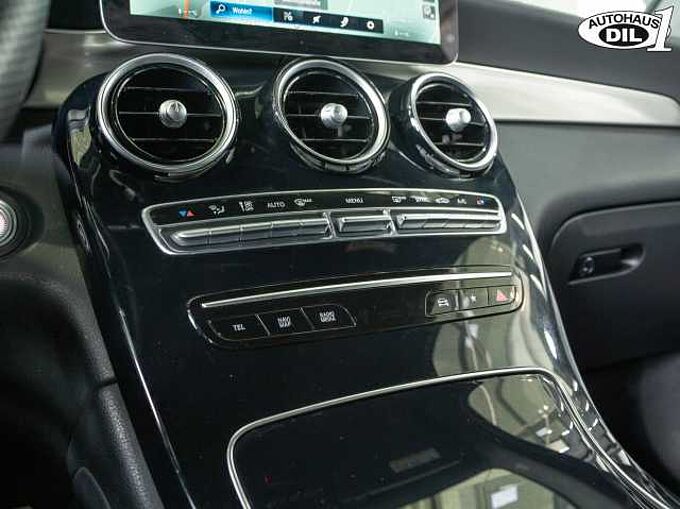 Mercedes-Benz GLC 200 9G-Tronic 4 Matic *AMG-LINE*R-KAMERA*