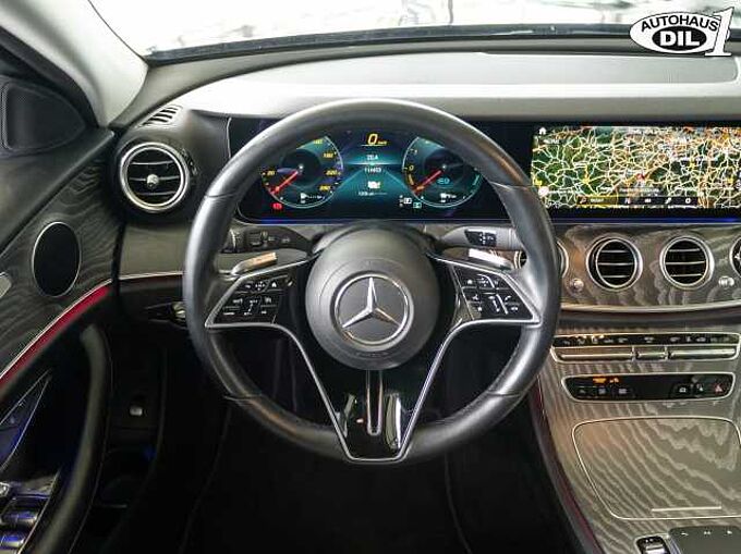 Mercedes-Benz E 300 de T AMG Line *360°-K*AMBIENTE*AHK*