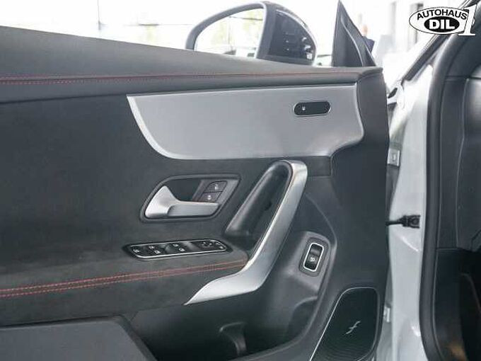 Mercedes-Benz CLA 35 AMG SB 4Matic *R-KAMERA*AMBIENTE*N-PAKET*