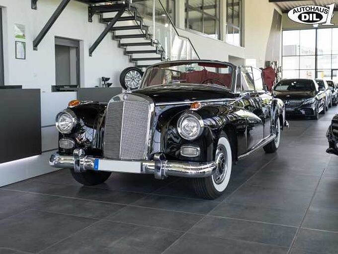 Mercedes-Benz Mercedes-Benz 300d Adenauer Cabrio