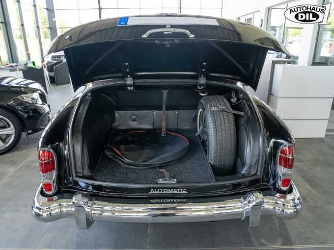 Mercedes-Benz Mercedes-Benz 300d Adenauer Cabrio