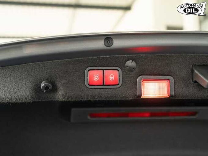 Mercedes-Benz C 220d BlueTEC 7G-Tronic *R-KAMERA*MEMORY*LED*