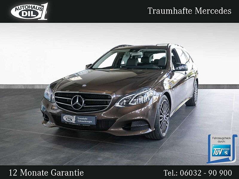 Mercedes-Benz E 220 CDI T *Schiebedach*Sportpaket*