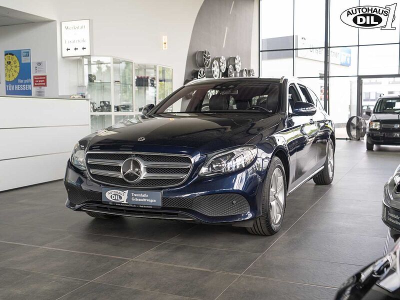 Mercedes-Benz E 220 d T *DISTRONIC*Memory*360*eGSD*