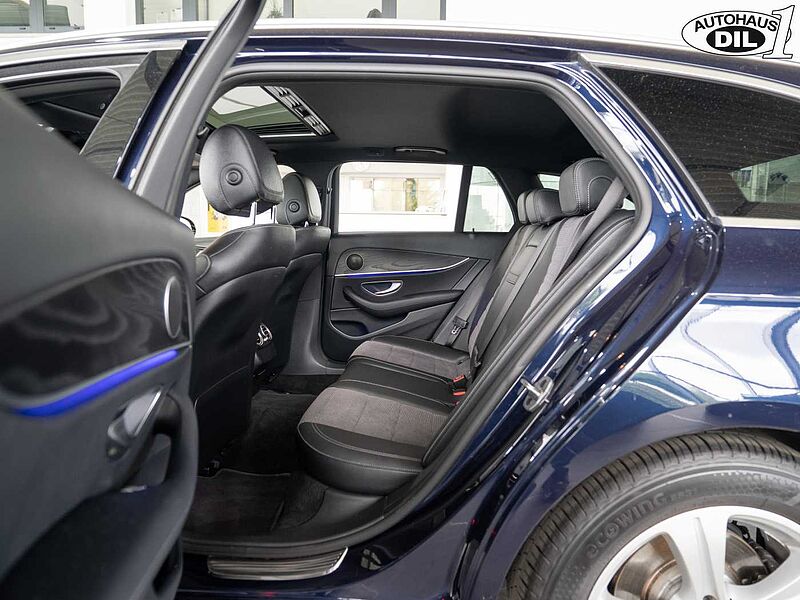 Mercedes-Benz E 220 d T *DISTRONIC*Memory*360*eGSD*