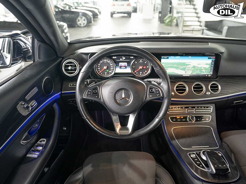 Mercedes-Benz E 220 d T *DISTRONIC*Memory*360*eGSD*