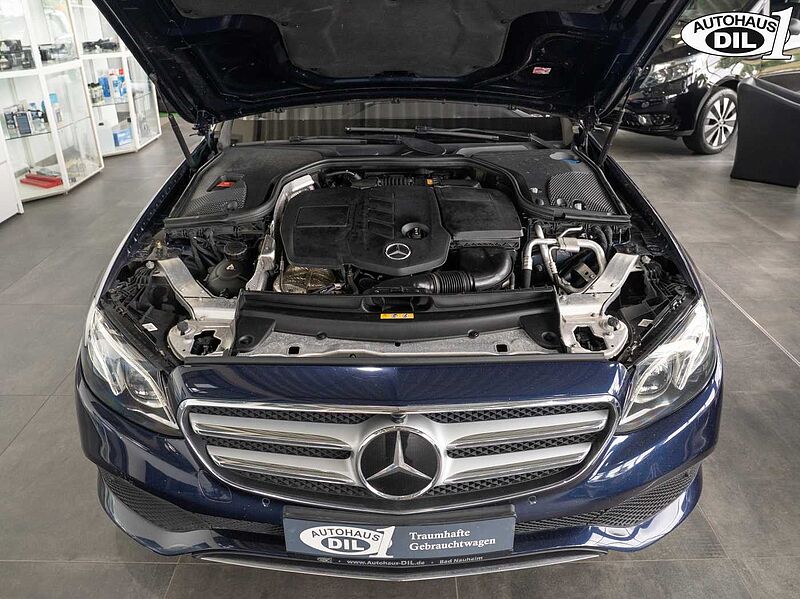 Mercedes-Benz E 220 d T *DISTRONIC*Memory*360*eGSD*