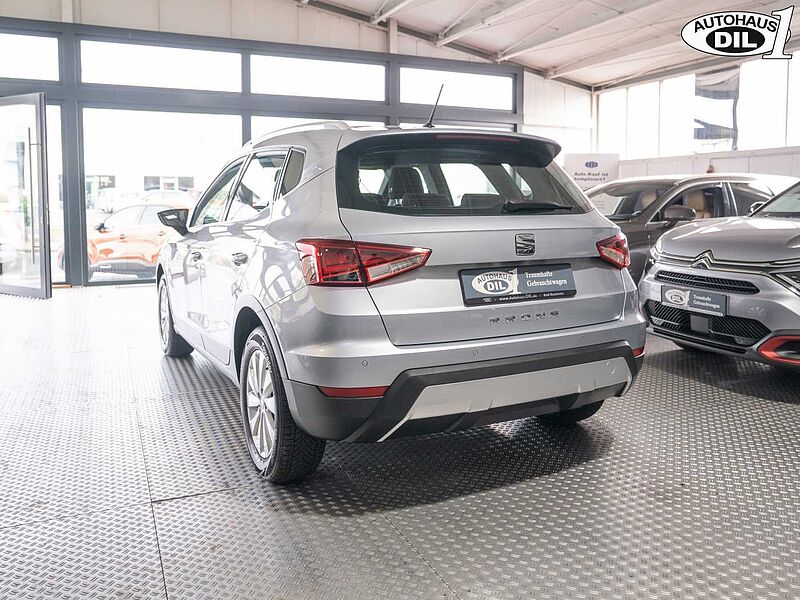 SEAT Arona * Inspektion + top Zustand *