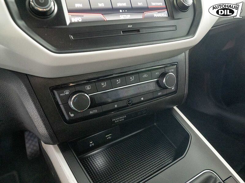 SEAT Arona * Inspektion + top Zustand *