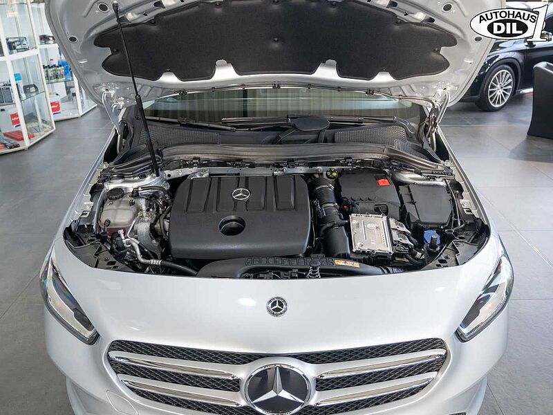 Mercedes-Benz B 180 d *1.Hd. *R-KAMERA*TOTWINKEL*BREMSE NEU*
