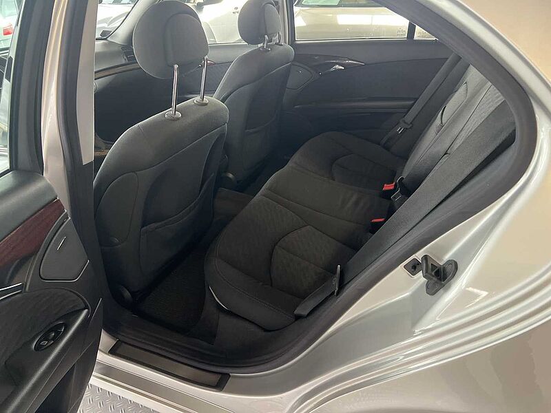 Mercedes-Benz E 200 Kompressor *1-Hand-Scheckheftgepflegt*