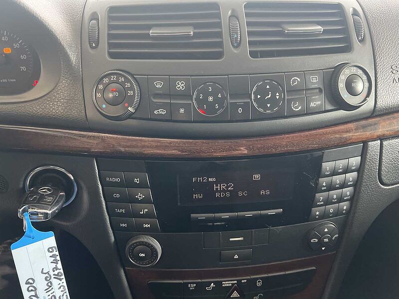 Mercedes-Benz E 200 Kompressor *1-Hand-Scheckheftgepflegt*