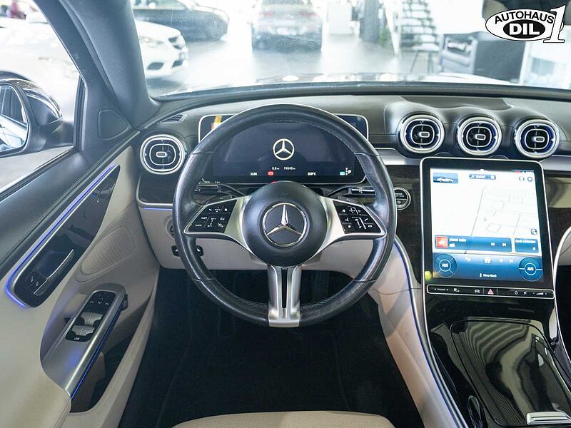 Mercedes-Benz C 200 4Matic *AMG-RÄDER*DISTR. +*1.Hd. *