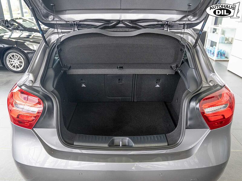 Mercedes-Benz A 180 *Keyless*NAVI*Parkass. *