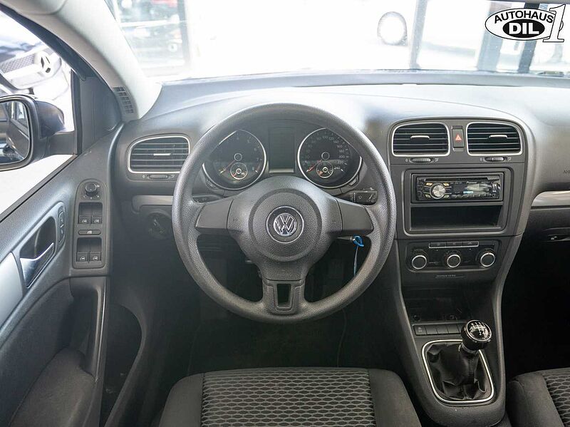 Volkswagen Golf VI * 1 Hand * * Zahnriemen NEU * Autobahn *