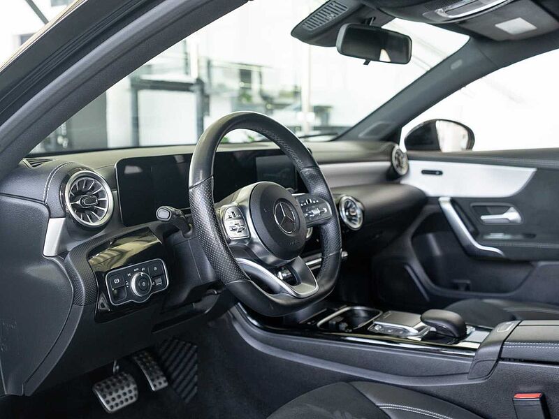 Mercedes-Benz A 200 d 4Matic AMG Line *Night*Ambiente*1.Hd. *