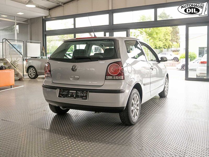 Volkswagen Polo IV ' TÜV NEU '