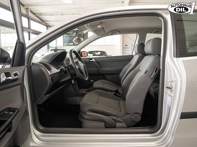 Volkswagen Polo IV ' TÜV NEU '