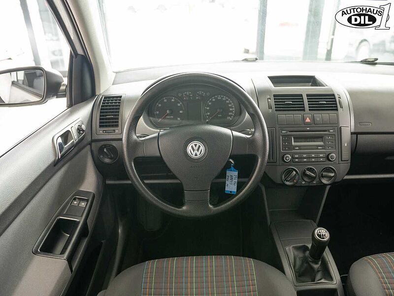 Volkswagen Polo IV ' TÜV NEU '