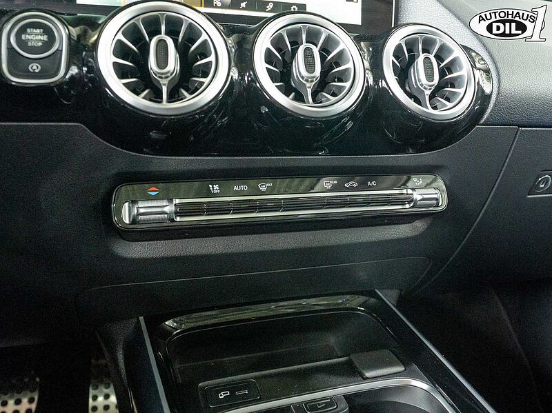 Mercedes-Benz B 200 7G-DCT *AMG-LINE*R-KAMERA*NIGHT*PANO*