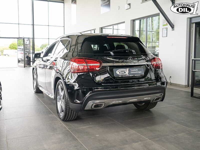 Mercedes-Benz GLA 200 *AMG-LINE*KEYLESS*AHK*