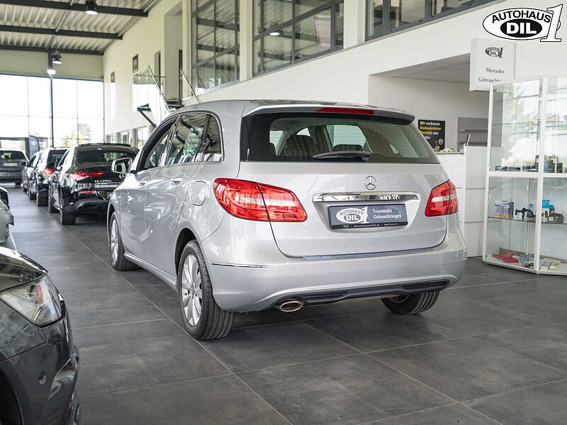 Mercedes-Benz B 180 BlueEFF. Sports Tourer *2.Hd. *scheckheft*