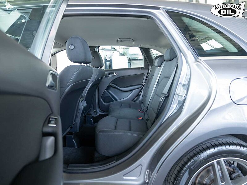Mercedes-Benz B 180 BlueEFF. Sports Tourer *PDC*Sitzkomfort*