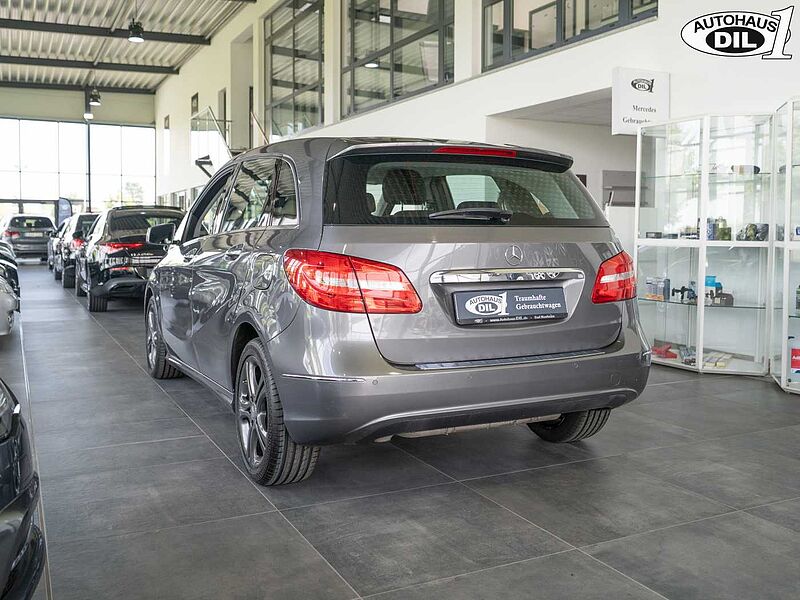 Mercedes-Benz B 180 BlueEFF. Sports Tourer *PDC*Sitzkomfort*