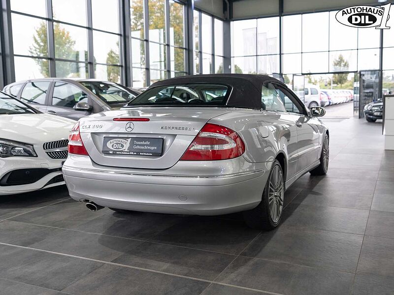 Mercedes-Benz CLK 200K*CABRIO*TÜV NEU* *SCHECKHEFT*KLIMA*SHZ*
