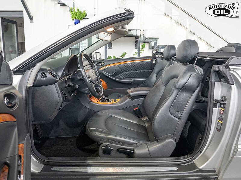 Mercedes-Benz CLK 200K*CABRIO*TÜV NEU* *SCHECKHEFT*KLIMA*SHZ*