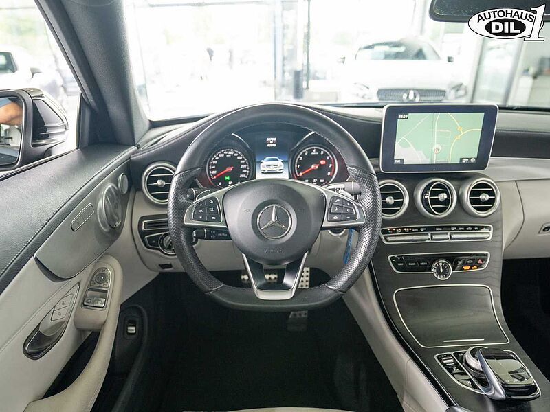 Mercedes-Benz C 180 Coupé 7G-TRONIC *AMG*R-KAMERA*PANO*BURM. *