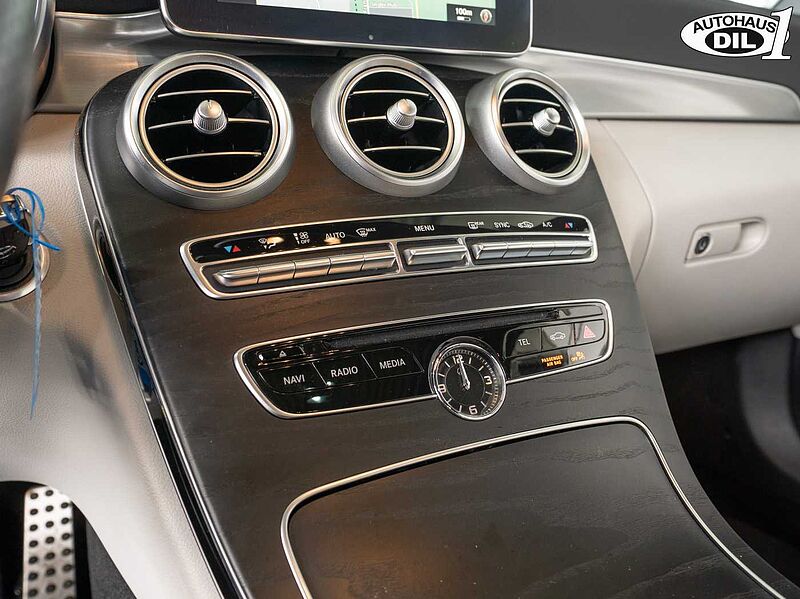 Mercedes-Benz C 180 Coupé 7G-TRONIC *AMG*R-KAMERA*PANO*BURM. *