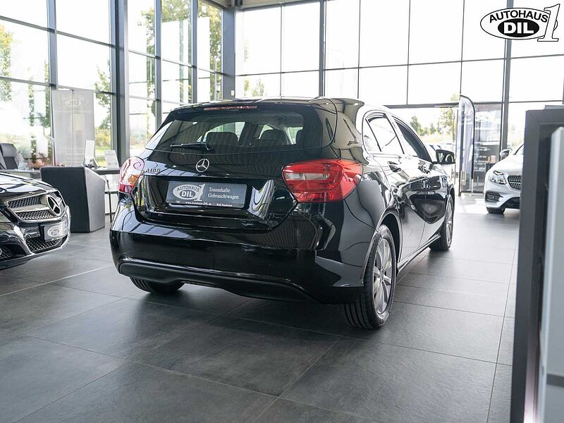 Mercedes-Benz A 180 (BlueEFFICIENCY) *SHZ*Klima*Scheckheft*