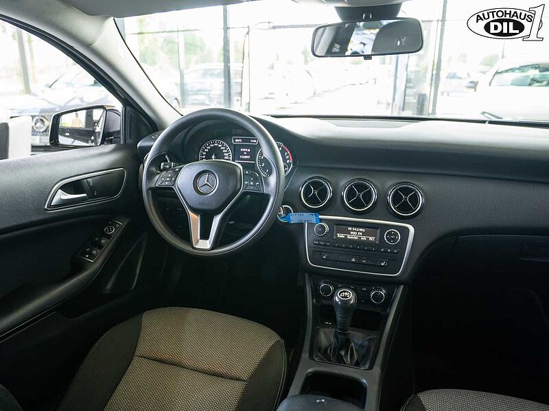 Mercedes-Benz A 180 (BlueEFFICIENCY) *SHZ*Klima*Scheckheft*