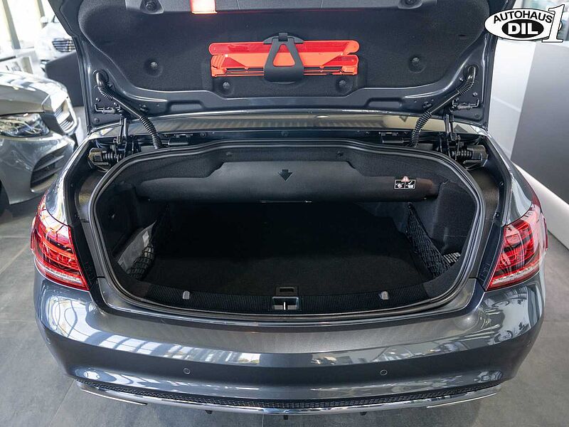 Mercedes-Benz E 250 CGI Cabrio *LEDER*AMG-LINE*SCHECKHEFT*