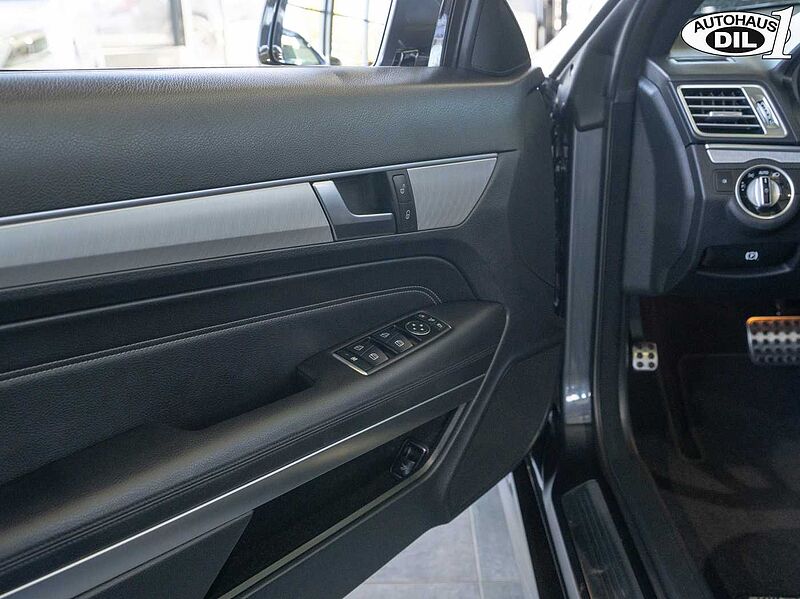 Mercedes-Benz E 250 CGI Cabrio *LEDER*AMG-LINE*SCHECKHEFT*
