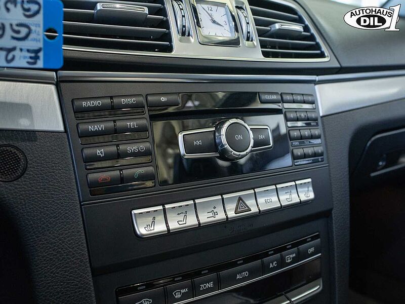 Mercedes-Benz E 250 CGI Cabrio *LEDER*AMG-LINE*SCHECKHEFT*