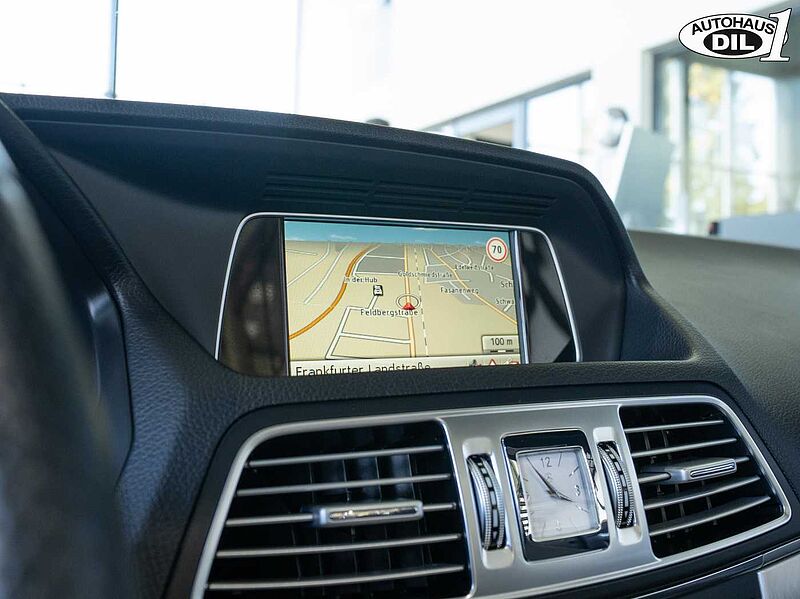 Mercedes-Benz E 250 CGI Cabrio *LEDER*AMG-LINE*SCHECKHEFT*