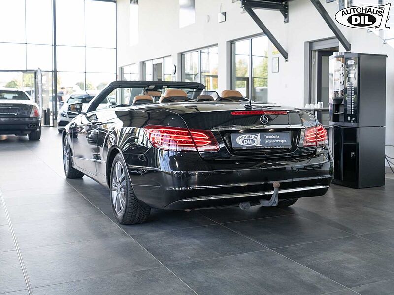 Mercedes-Benz E 200 CGI Cabrio *AHK*AIRSCARF*NAVI*
