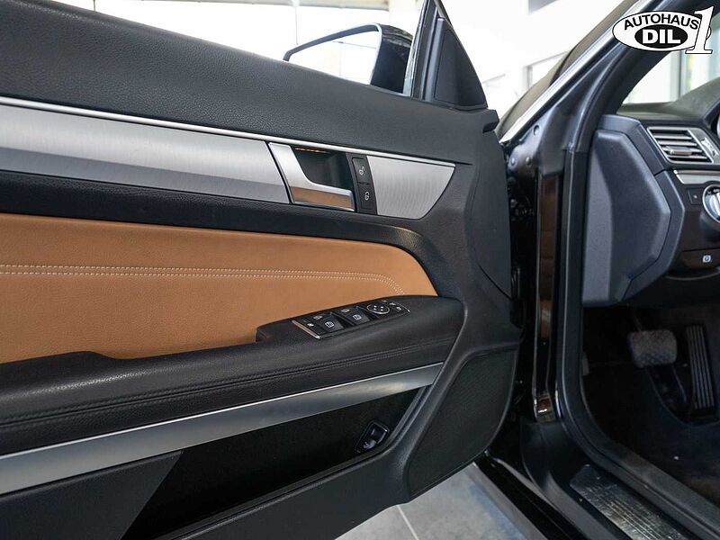 Mercedes-Benz E 200 CGI Cabrio *AHK*AIRSCARF*NAVI*