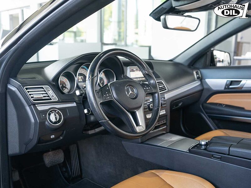 Mercedes-Benz E 200 CGI Cabrio *AHK*AIRSCARF*NAVI*