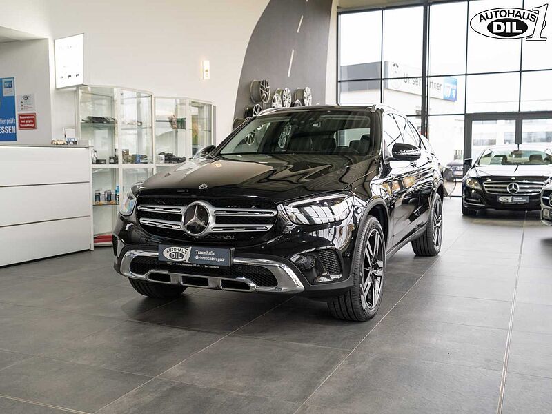Mercedes-Benz GLC 300 de 4M 9G-T *AHK*PANO*360*AMG Inter. *