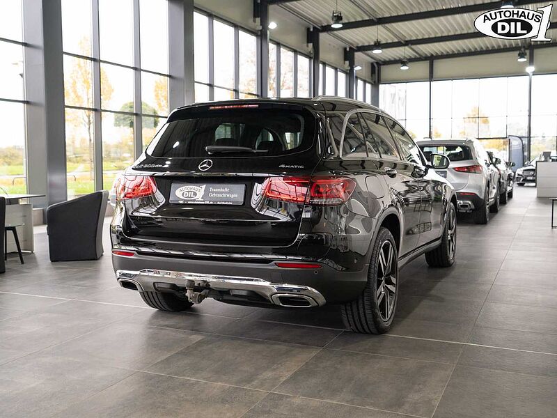 Mercedes-Benz GLC 300 de 4M 9G-T *AHK*PANO*360*AMG Inter. *