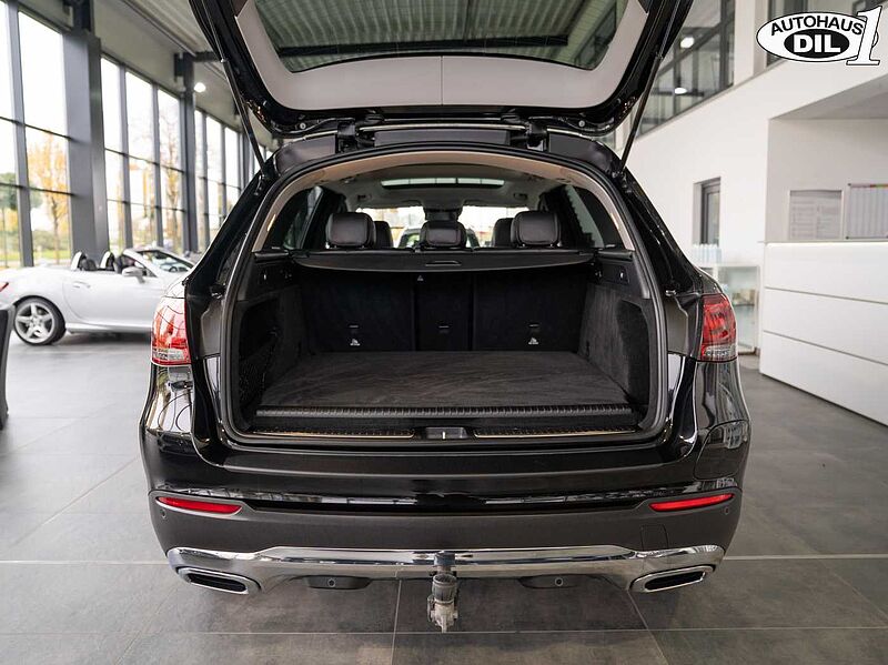 Mercedes-Benz GLC 300 de 4M 9G-T *AHK*PANO*360*AMG Inter. *